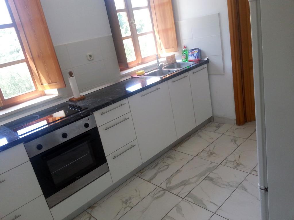Holiday Home Villa Kastel Zrnovo Room photo
